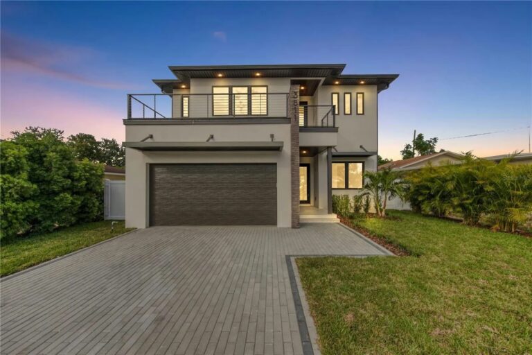 Plan 0101 house design by HeLo Homes, view 1